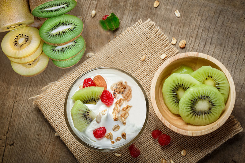 SunGold Kiwi vs Green Kiwi: What is the Difference?